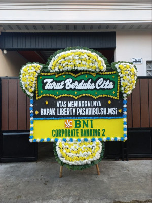 Papan Bunga Duka di Bungi