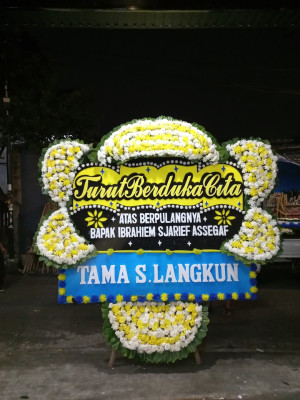 Papan Bunga Duka di Bungi