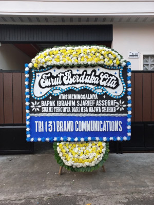 Papan Bunga Duka di Bungi